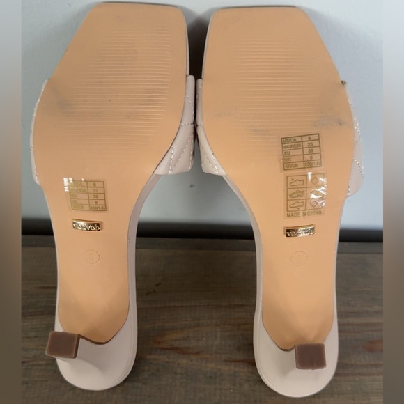 Beige Quilted Heels - Picture 9 of 10